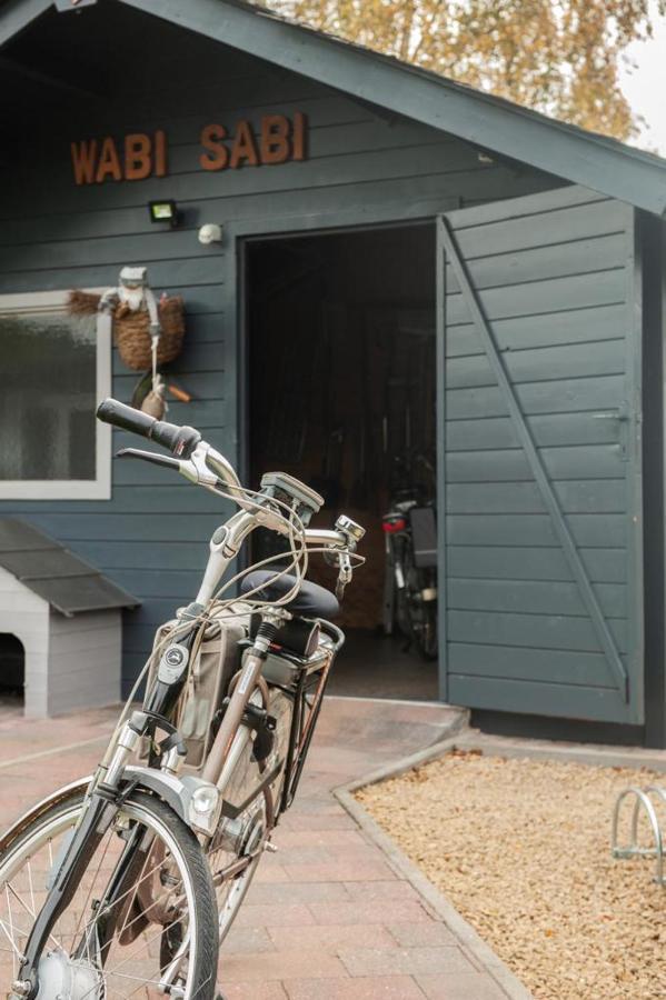 Prachtige Chalet Wabi Sabi Aan Het Water! Geel Exterior photo
